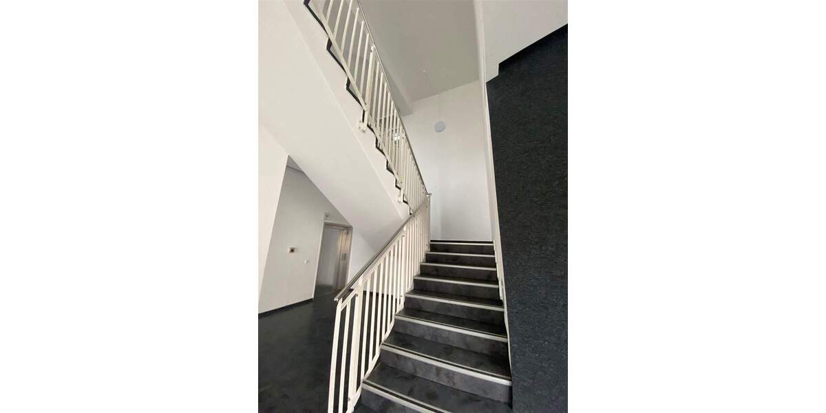 Etagenwohnung Erfurt Löbervorstadt - 2 Zimmer, 66 m&sup2;, 765&euro; | Angebot:24874581