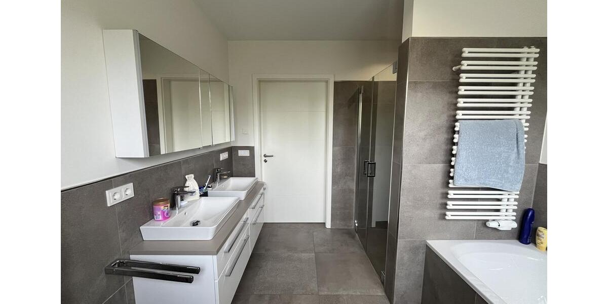 Einfamilienhaus Ibbenbüren - 3 Zimmer, 156 m&sup2;, 1.560&euro; | Angebot:22604289