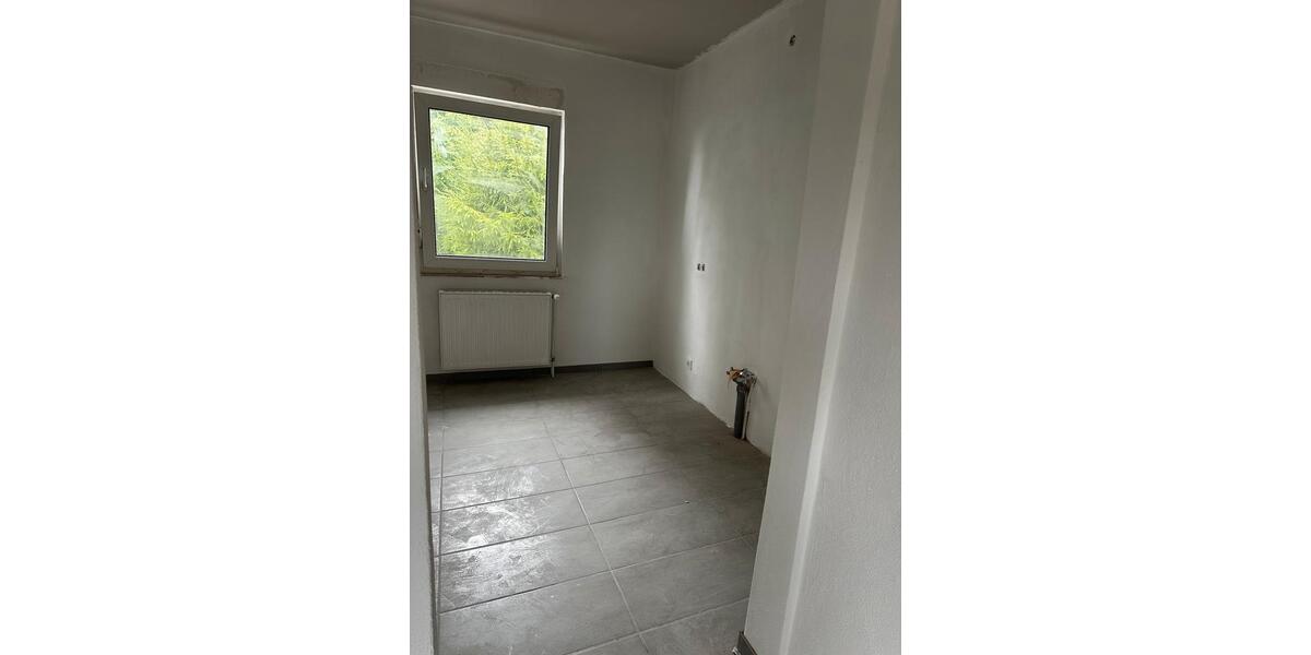 Etagenwohnung Neunkirchen - 4 Zimmer, 65 m&sup2;, 650&euro; | Angebot:26385325