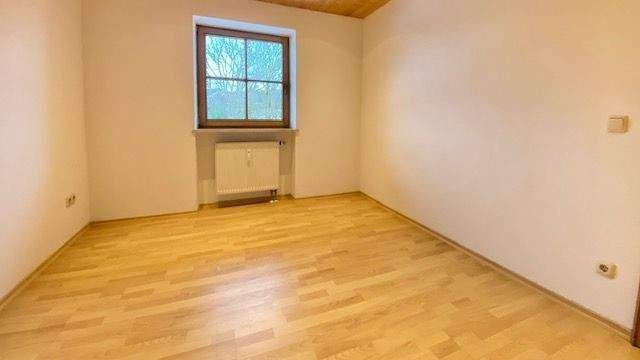 Etagenwohnung Piding Mauthausen - 2 Zimmer, 63 m&sup2;, 650&euro; | Angebot:26188238