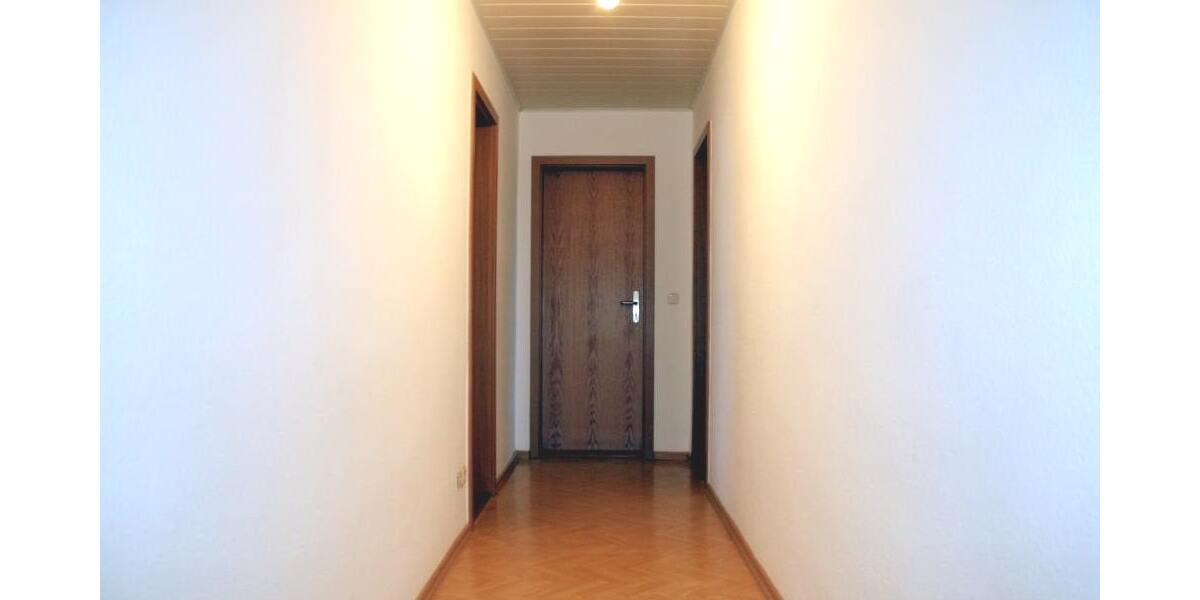 Kubschütz - 3 RWE mit Tageslichtbad und Badewanne - Etagenwohnung Kubschütz | Angebot:25394552