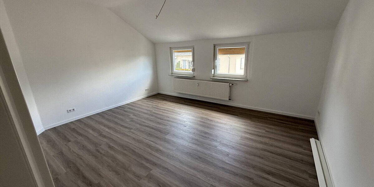Etagenwohnung Bad Nauheim - 3 Zimmer, 75 m&sup2;, 990&euro; | Angebot:26774886