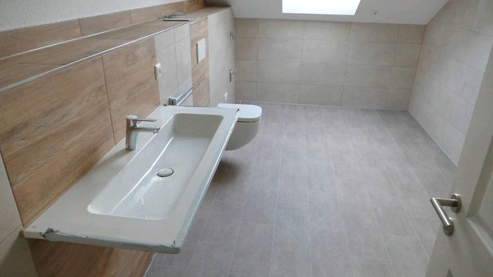 Dachgeschoßwohnung Pößneck - 4 Zimmer, 110 m&sup2;, 850&euro; | Angebot:26045556