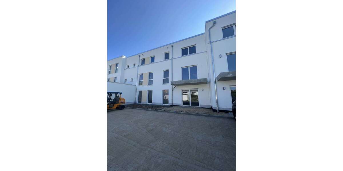 Etagenwohnung Rostock Reutershagen - 2 Zimmer, 70 m&sup2;, 922&euro; | Angebot:26897282