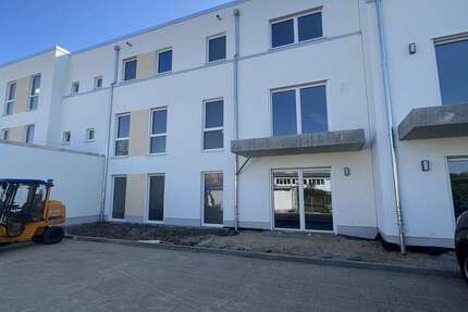 Wohnung Rostock Reutershagen - 2 Zimmer, 70 m&sup2;, 922&euro; | Angebot:26897282