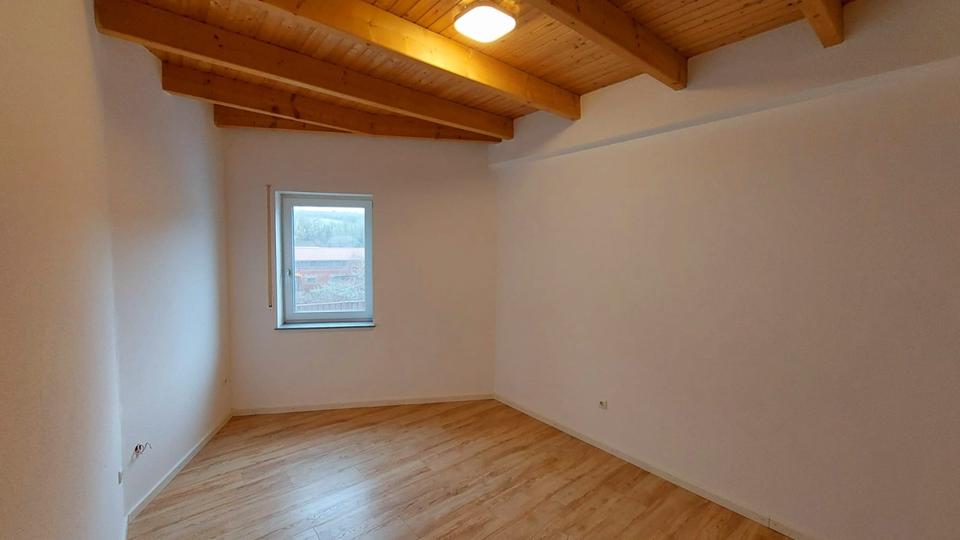 Etagenwohnung Ober-Ramstadt Ramstadt - 3 Zimmer, 95 m&sup2;, 1.000&euro; | Angebot:24373467