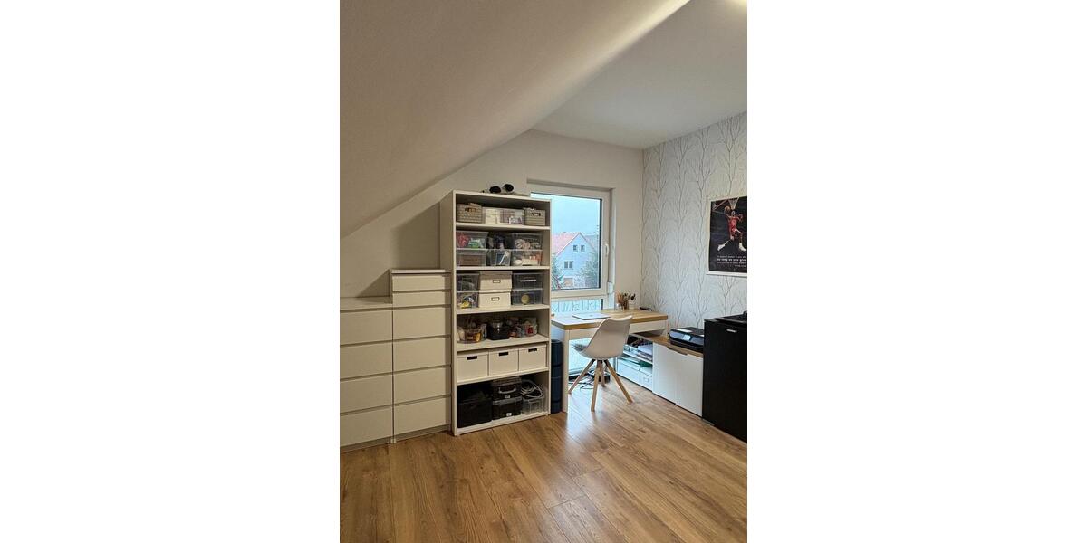Dachgeschoßwohnung Kalbach - 3 Zimmer, 74 m&sup2;, 960&euro; | Angebot:24680579