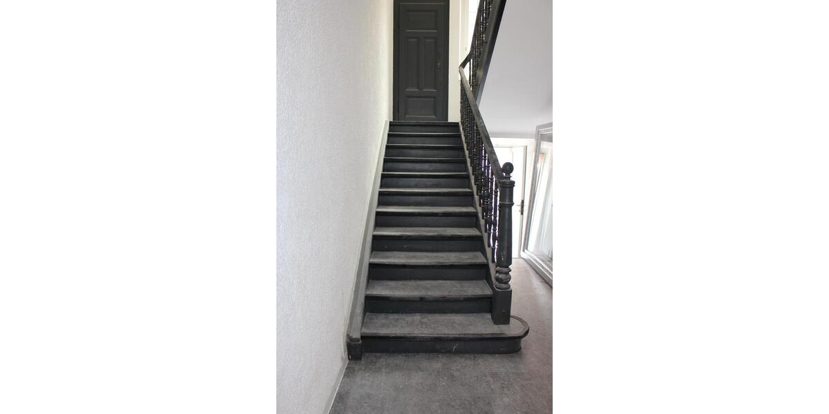 Etagenwohnung Frankenthal (Pfalz) - 4 Zimmer, 104 m&sup2;, 1.250&euro; | Angebot:26442757