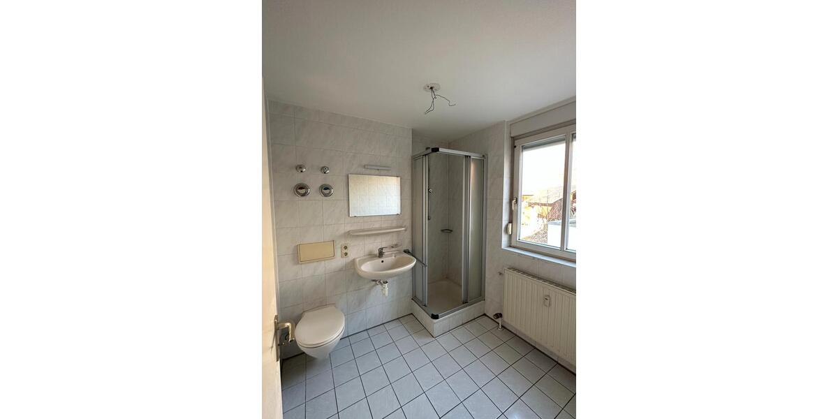 Etagenwohnung Eckersdorf - 1 Zimmer, 34 m&sup2;, 450&euro; | Angebot:26634319