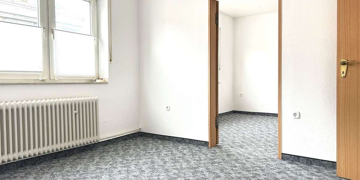Etagenwohnung Langenfeld - 2 Zimmer, 35 m&sup2;, 350&euro; | Angebot:25253218