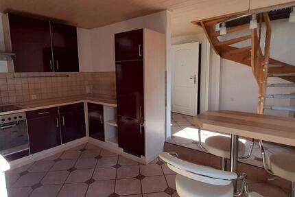 wunderschöne 2-Raummaisonettenwohnung in Mühlhausen zimmer