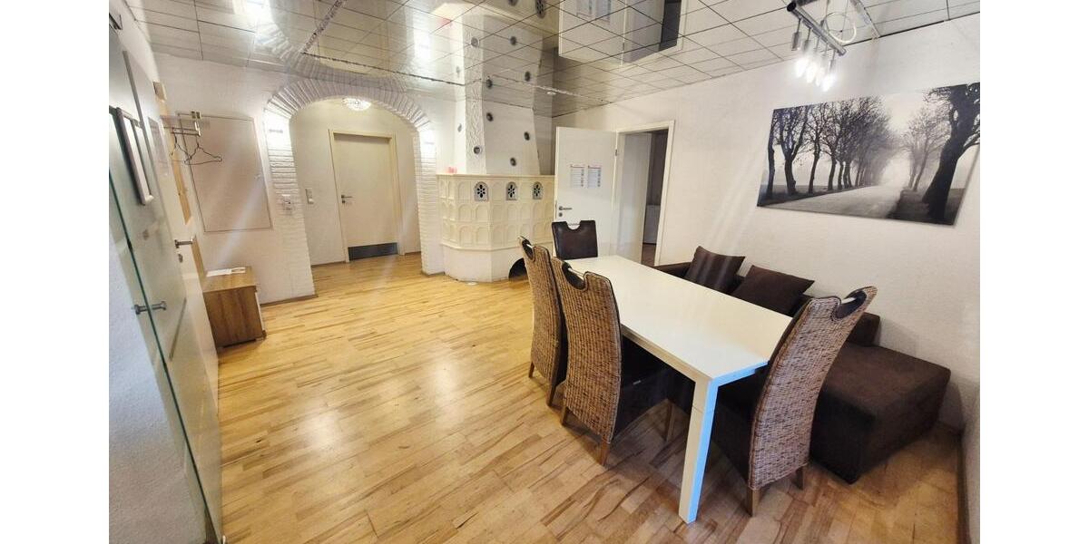 Wohnen auf Zeit Bibertal - 8 Zimmer, 225 m&sup2;, 15&euro; | Angebot:25433260