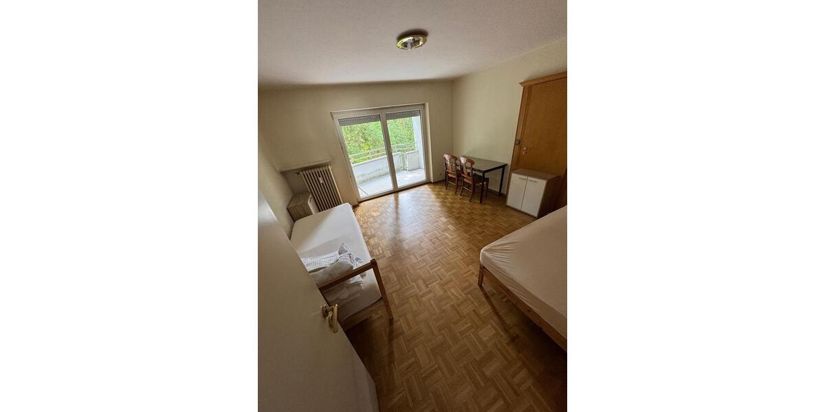 Etagenwohnung München Pasing-Obermenzing - 4 Zimmer, 95 m&sup2;, 3.000&euro; | Angebot:25217444