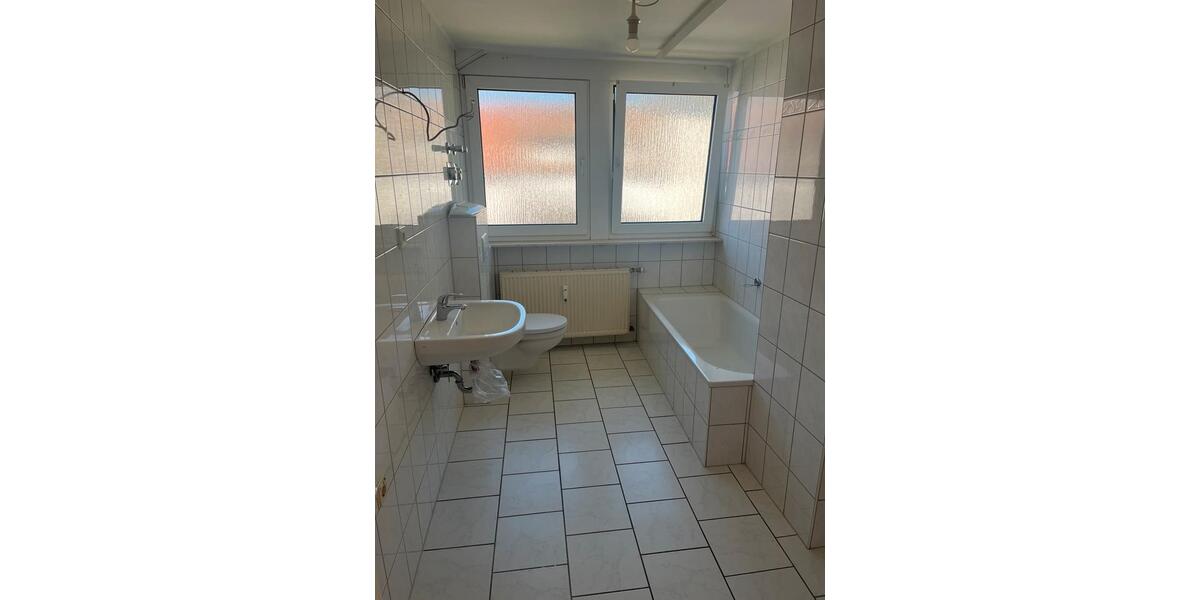 Dachgeschoßwohnung Ruppertsweiler - 3 Zimmer, 78 m&sup2;, 380&euro; | Angebot:26429800