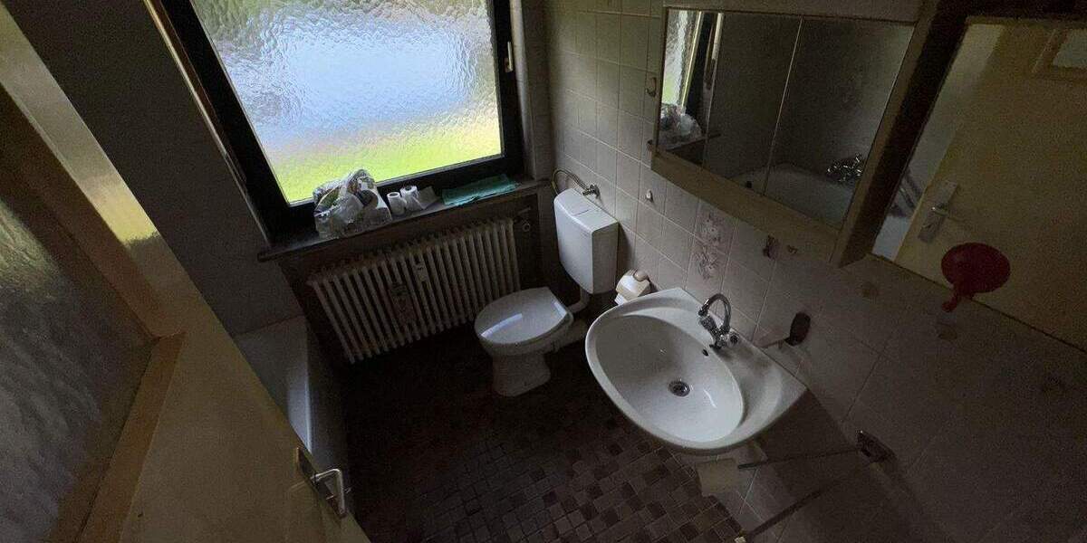 Etagenwohnung Baumholder - 2 Zimmer, 54 m&sup2;, 430&euro; | Angebot:25690760