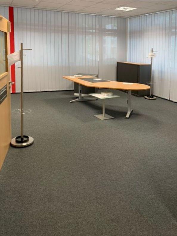 VB3922 Attraktive, barrierefreie, helle und klimatisierte Gewerbefläche mit großem Schaufenster Regensburg - Ost zimmer