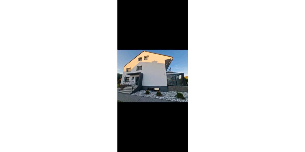 3Zimmer Untergeschoss-Wohnung Lev..Lützenkirchen 3 zimmer