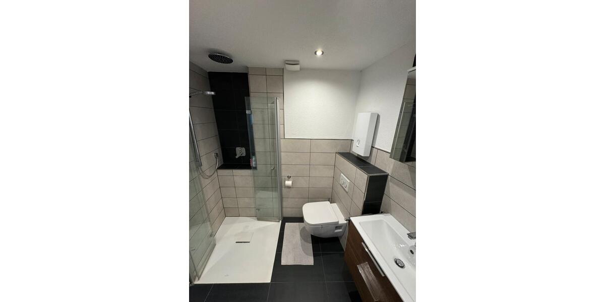 Etagenwohnung Saarwellingen - 1 Zimmer, 65 m&sup2;, 680&euro; | Angebot:26254549