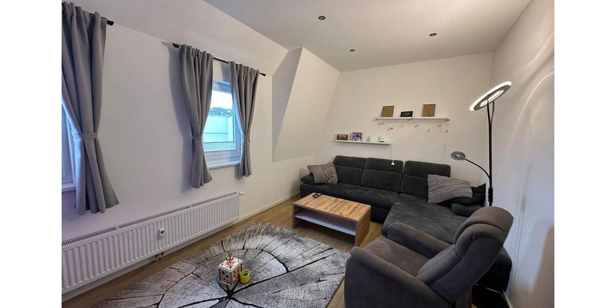 Dachgeschoßwohnung Arnsberg Obereimer - 3 Zimmer, 80 m&sup2;, 720&euro; | Angebot:24391209