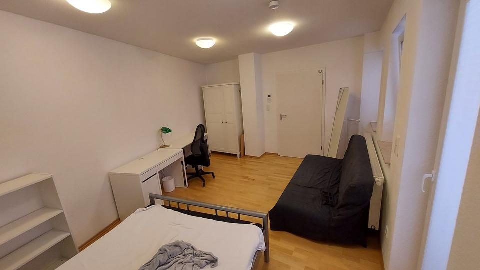 Wohnen auf Zeit Edenkoben - 3 Zimmer, 107 m&sup2;, 385&euro; | Angebot:25642414