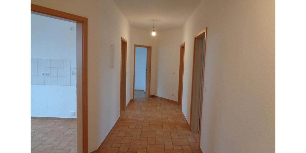 Maisonettenwohnung Döbeln - 4 Zimmer, 111 m&sup2;, 700&euro; | Angebot:26132439