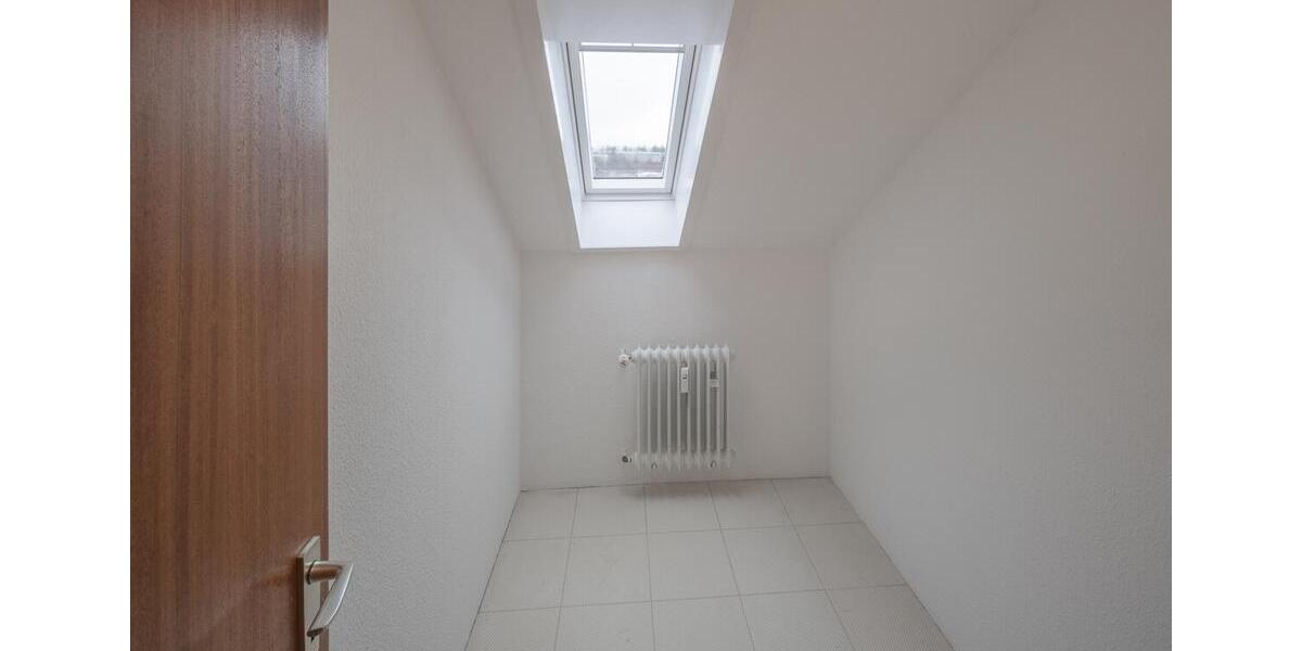 Dachgeschoßwohnung Mönchweiler - 3 Zimmer, 82 m&sup2;, 750&euro; | Angebot:24126601