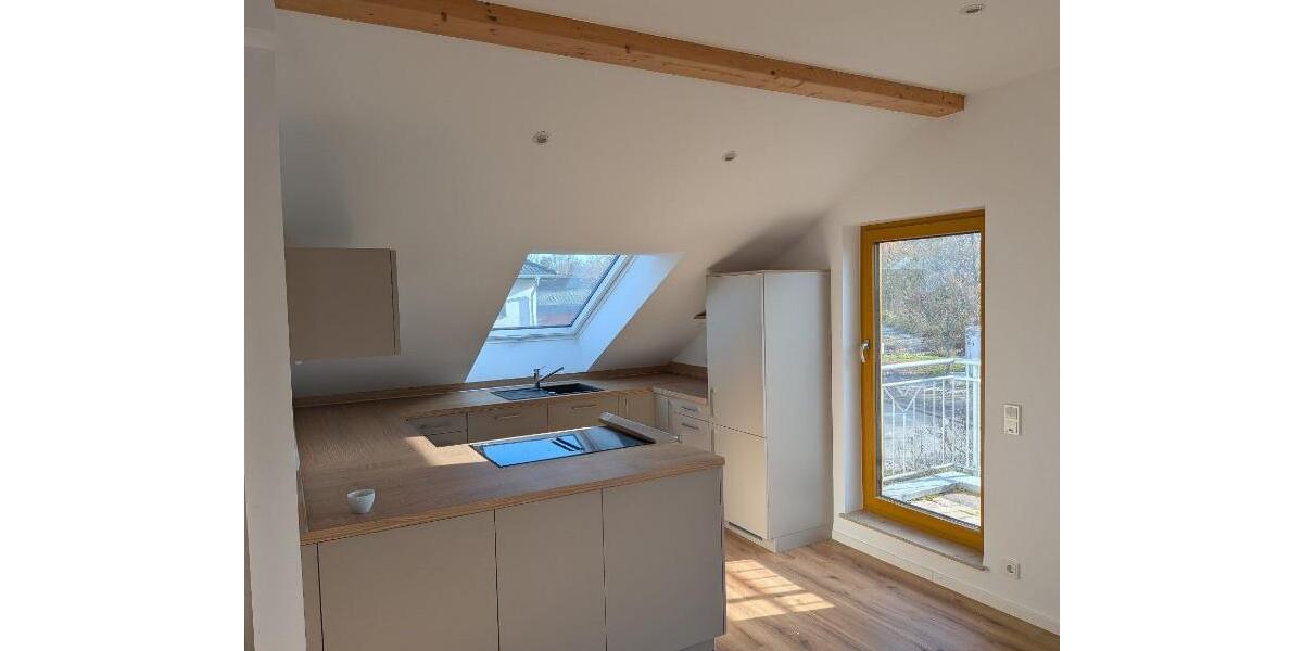 Dachgeschoßwohnung Föhren - 3 Zimmer, 71 m&sup2;, 870&euro; | Angebot:25299195