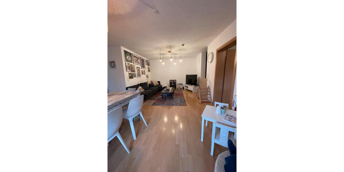 Etagenwohnung Flörsheim am Main - 3 Zimmer, 72 m&sup2;, 1.500&euro; | Angebot:26636081