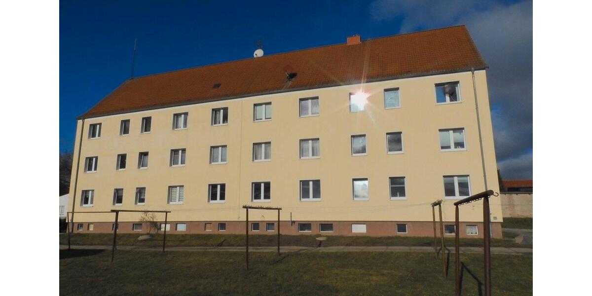 Dachgeschoßwohnung Stavenhagen - 1 Zimmer, 38 m&sup2;, 210&euro; | Angebot:26425834