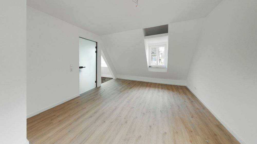 Mehrfamilienhaus, Wohnhaus Otterberg - 3 Zimmer, 131 m&sup2;, 1.600&euro; | Angebot:25680391