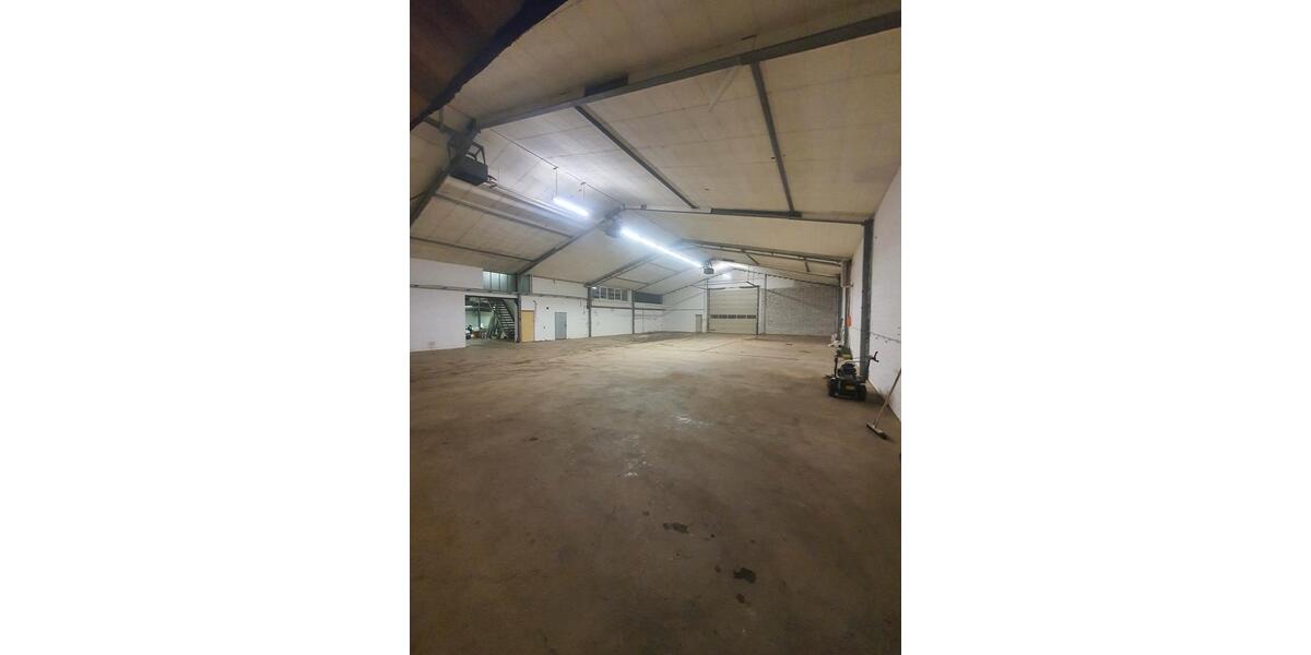 Gewerbeobjekt Ludwigshafen am Rhein Ludwigshafen-Oggersheim - 4.500&euro; | Angebot:26040502