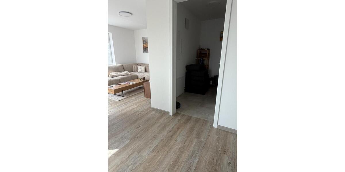 Etagenwohnung Lotte - 3 Zimmer, 83 m&sup2;, 1.000&euro; | Angebot:26566430