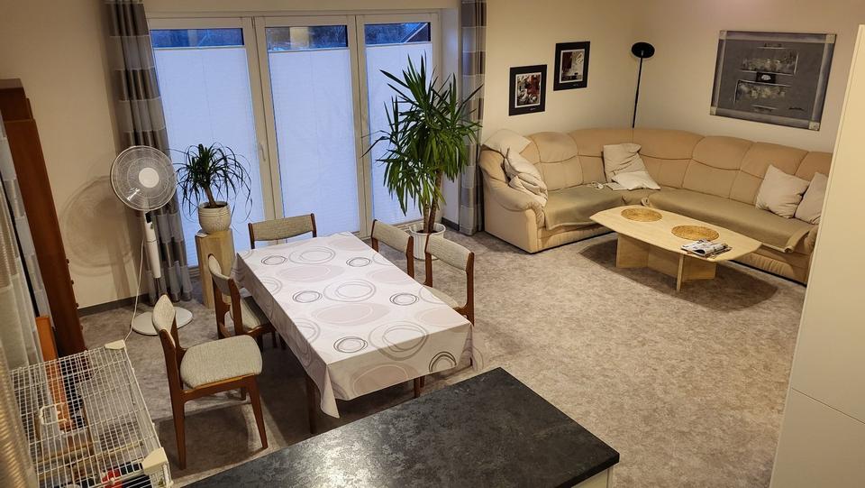 Etagenwohnung Dahlenburg - 5 Zimmer, 130 m&sup2;, 1.450&euro; | Angebot:25128220