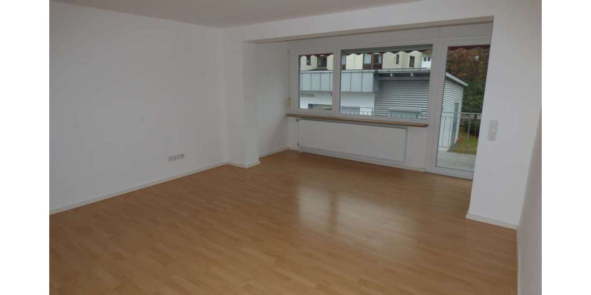 Etagenwohnung Annweiler am Trifels - 4 Zimmer, 130 m&sup2;, 1.100&euro; | Angebot:25146197