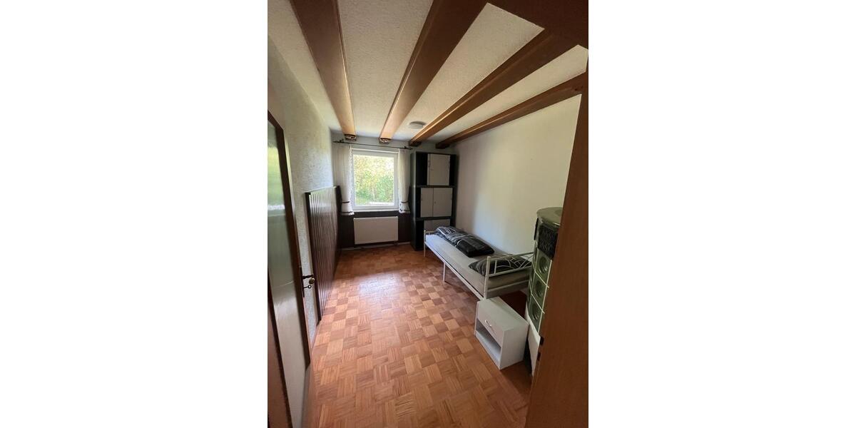 Etagenwohnung Neuburg an der Kammel - 4 Zimmer, 106 m&sup2;, 380&euro; | Angebot:24310832