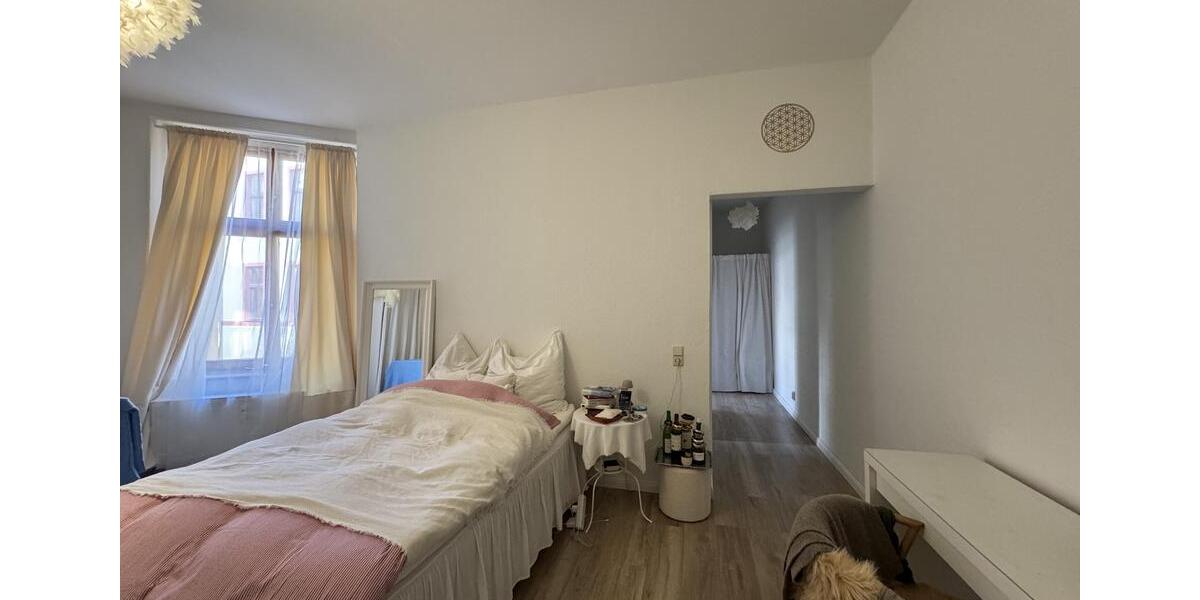 Etagenwohnung Magdeburg - 1 Zimmer, 48 m&sup2;, 408&euro; | Angebot:26084101