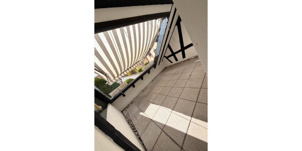 Einfamilienhaus Walluf - 3 Zimmer, 138 m&sup2;, 1.750&euro; | Angebot:26020254