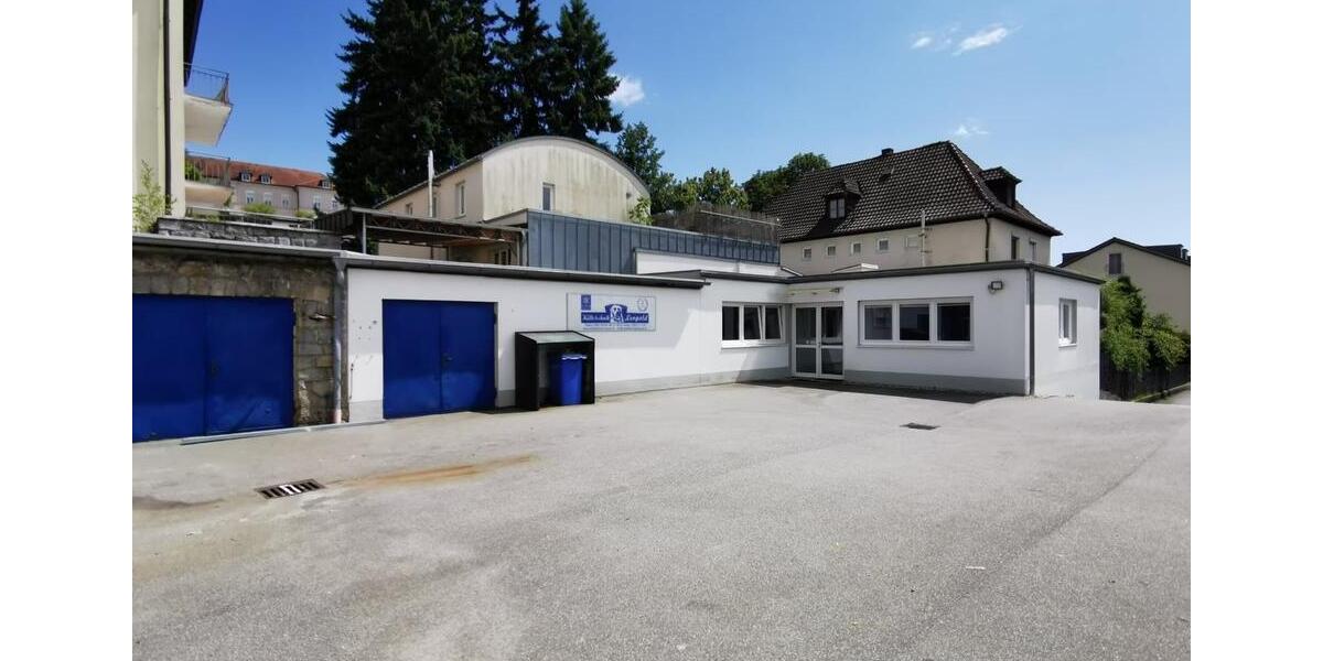 Deggendorf Zentrum: helle, großzügige Büroräume m. 4 Stellplätzen zimmer