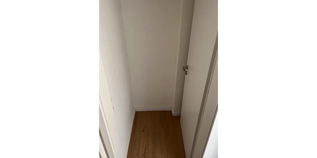 Etagenwohnung Bielefeld - 1 Zimmer, 40 m&sup2;, 700&euro; | Angebot:26686419