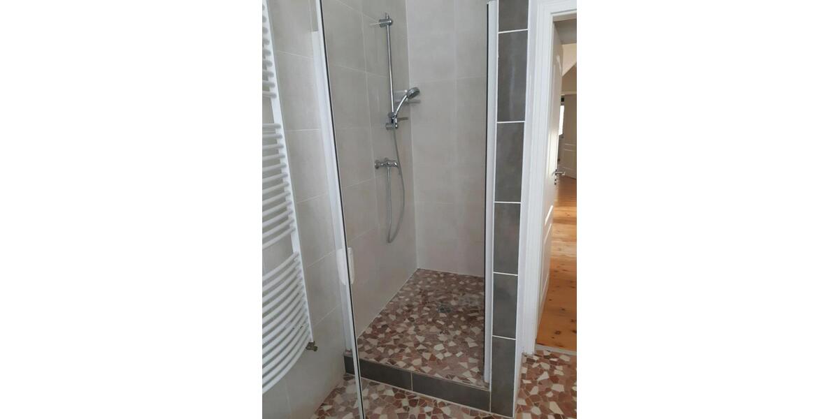 Etagenwohnung Parchim - 4 Zimmer, 120 m&sup2;, 800&euro; | Angebot:25882730