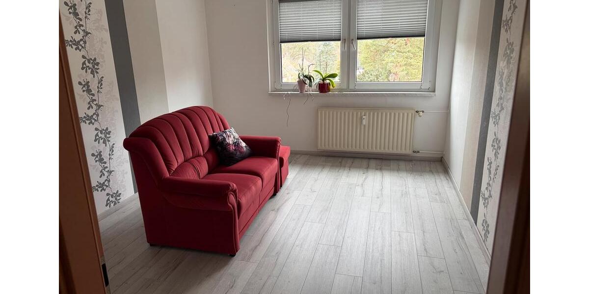 Etagenwohnung Bestensee - 3 Zimmer, 67 m&sup2;, 900&euro; | Angebot:26638079
