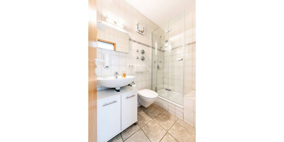 Etagenwohnung Schönaich - 2 Zimmer, 49 m&sup2;, 850&euro; | Angebot:26358699