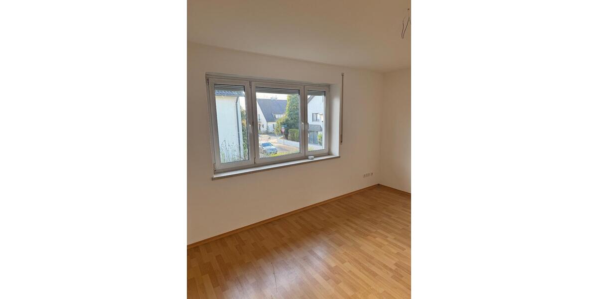 Etagenwohnung Dillingen an der Donau - 4 Zimmer, 105 m&sup2;, 945&euro; | Angebot:24351033