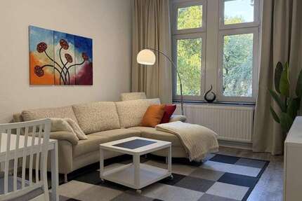 Wohnung Düsseldorf Rath - 2.5 Zimmer, 60 m&sup2;, 1.160&euro; | Angebot:27068955
