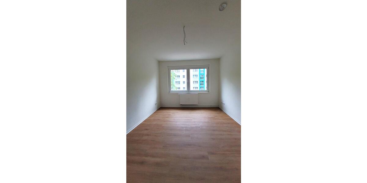 Etagenwohnung Genthin - 2 Zimmer, 49 m&sup2;, 345&euro; | Angebot:26562994