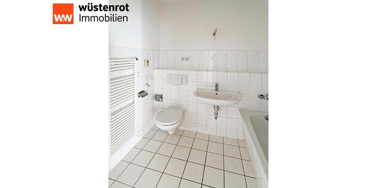 Etagenwohnung Neubrandenburg - 2 Zimmer, 53 m&sup2;, 420&euro; | Angebot:25355063