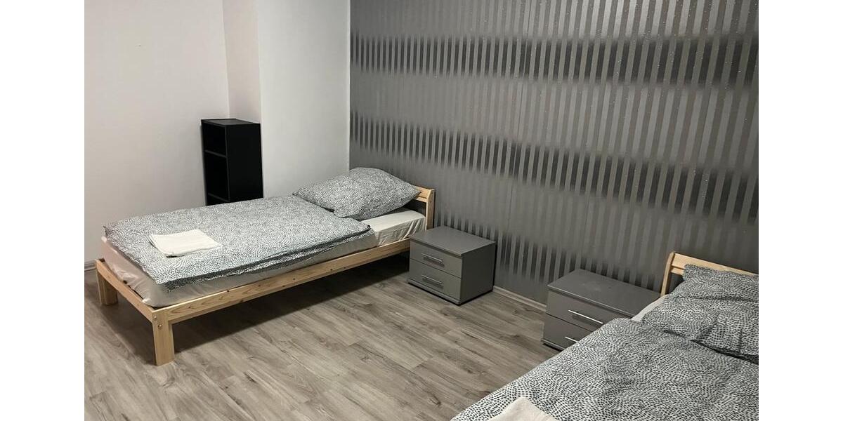 Wohnen auf Zeit Ihrlerstein - 4 Zimmer, 140 m&sup2;, 15&euro; | Angebot:26541631