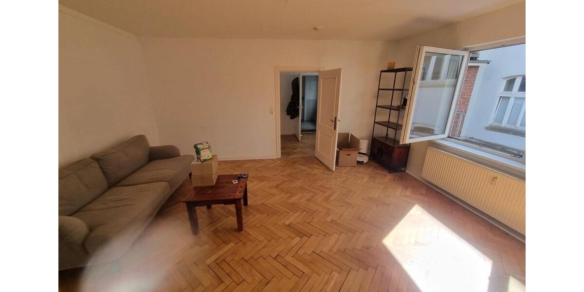 Etagenwohnung Flensburg - 3 Zimmer, 72 m&sup2;, 720&euro; | Angebot:26650205