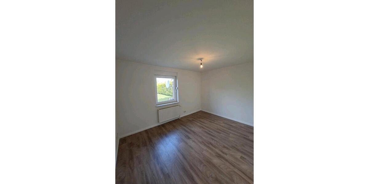Einfamilienhaus Lunden - 4 Zimmer, 134 m&sup2;, 1.250&euro; | Angebot:26702893