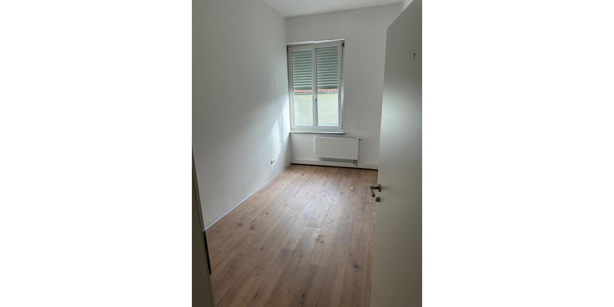 Etagenwohnung Vilsbiburg - 1 Zimmer, 20 m&sup2;, 350&euro; | Angebot:26702064